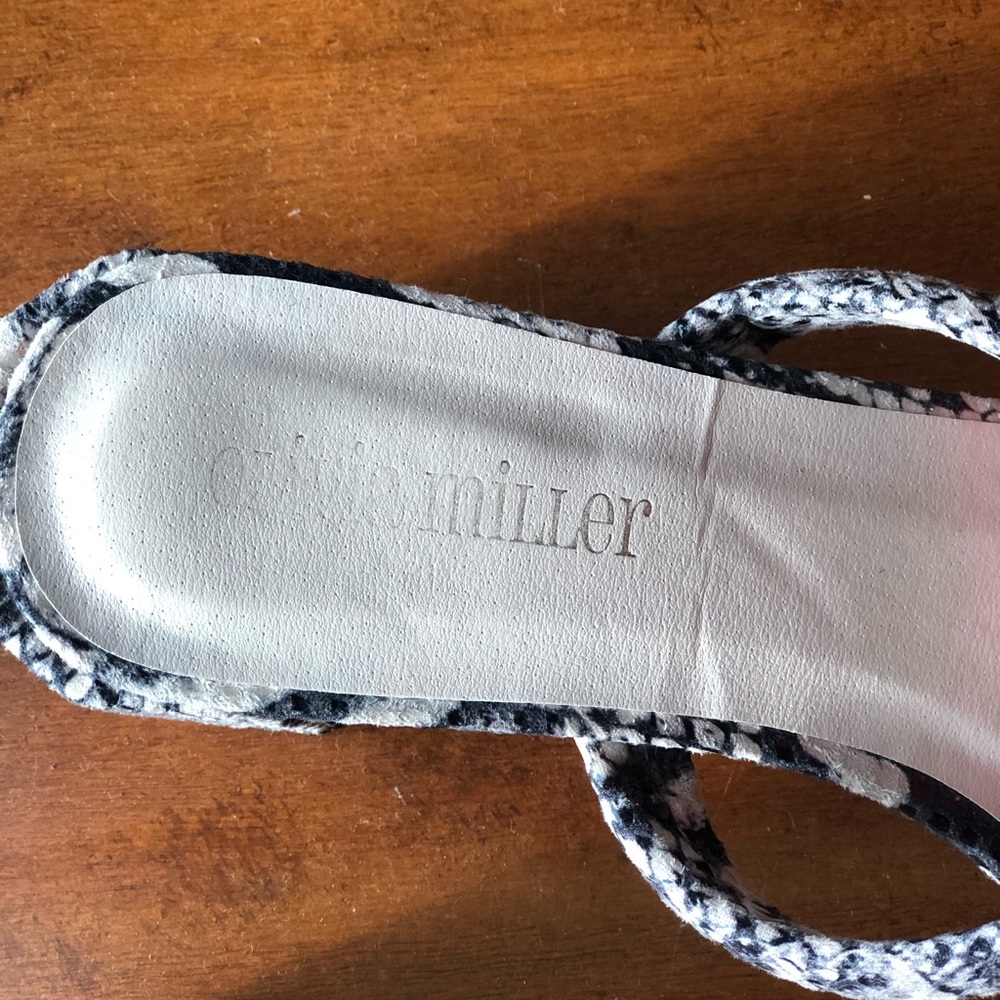 Nordstrom Rack - Picture 2 of 4